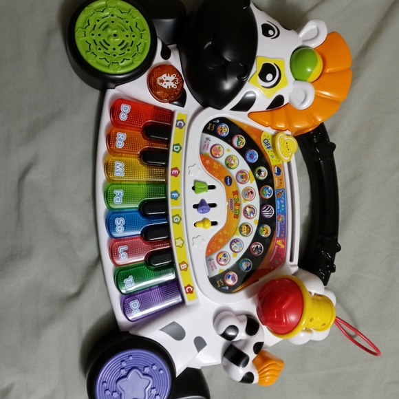 V-Tech Zoo Jamz Piano 🎹 Funky Sounds "FUN ATTRACTIVE🐼PERFORM WELL" 🎭 NEW!! - Picture 12 of 13